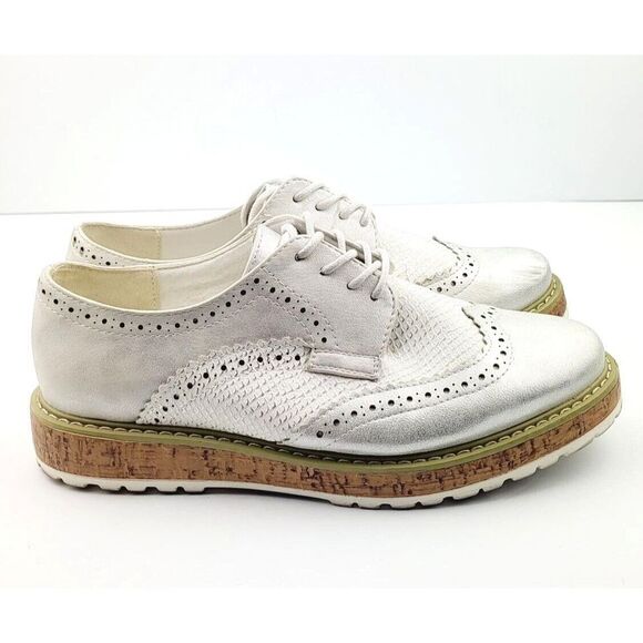 Miss‎ Liberto Silver Wingtip Shoes - Size 37/US 6.5 - Picture 4 of 8